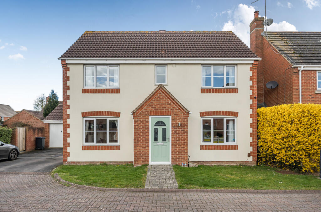 Main image of property: Hatch Road, Upper Stratton, Swindon, SN3