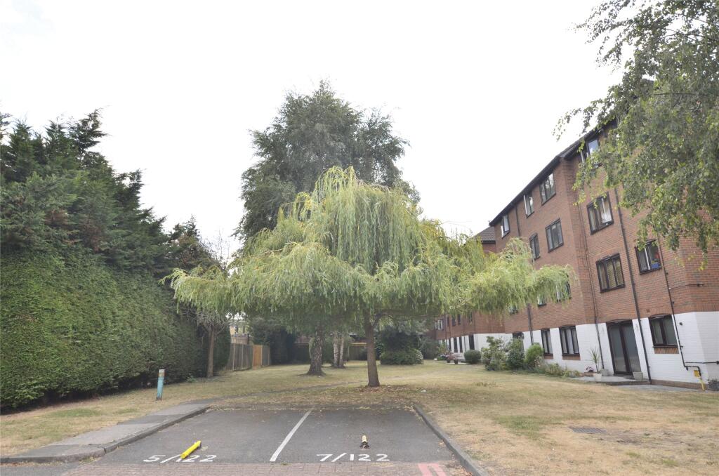 Main image of property: High Street, Purley, CR8