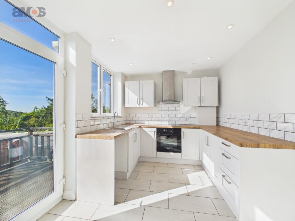 House in Castle Point, Essex - View 5