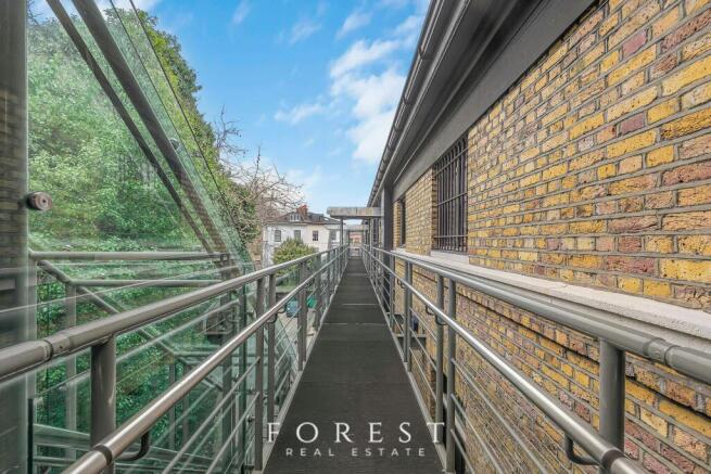 Forest_Real_Estate-_8_Iron_Bridge_House-9.jpg