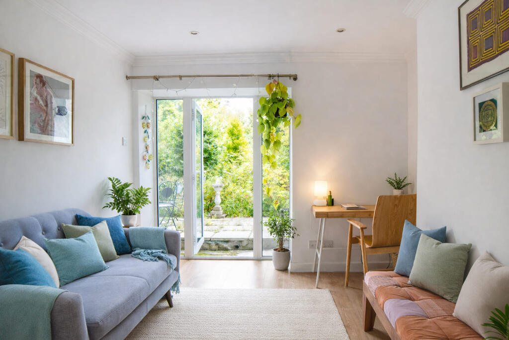 Main image of property: Fremantle Square, Cotham