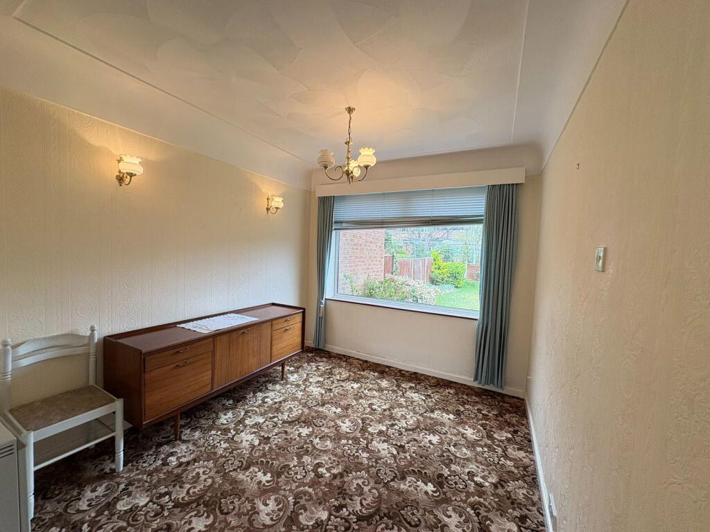 Merrilox Avenue, Lydiate - More