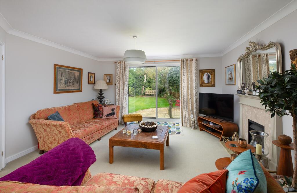 Miller Walk, Bathampton, Bath, Somerset, BA2 photo 5