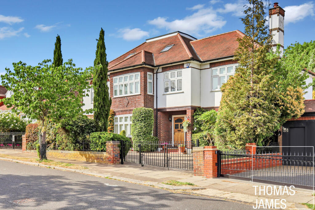 Main image of property: Downes Court, London, N21