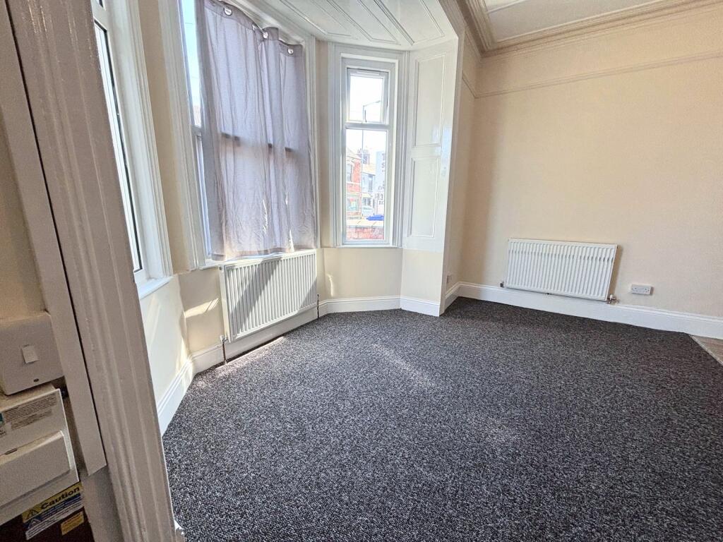 Apartment in Derby - View 4