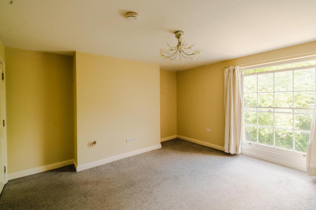 Coronation Road, Southville, Bristol photo 4
