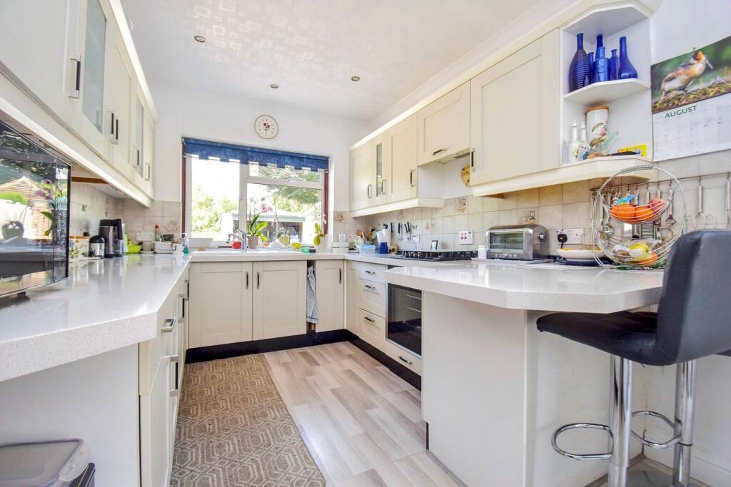 Park Hill Road, Otford, Sevenoaks, TN14 photo 3
