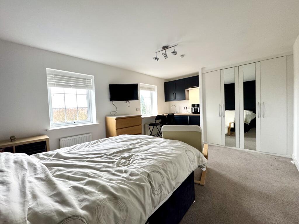 Main image of property: Room 5 21 Cartwright Way, Beeston, Nottingham