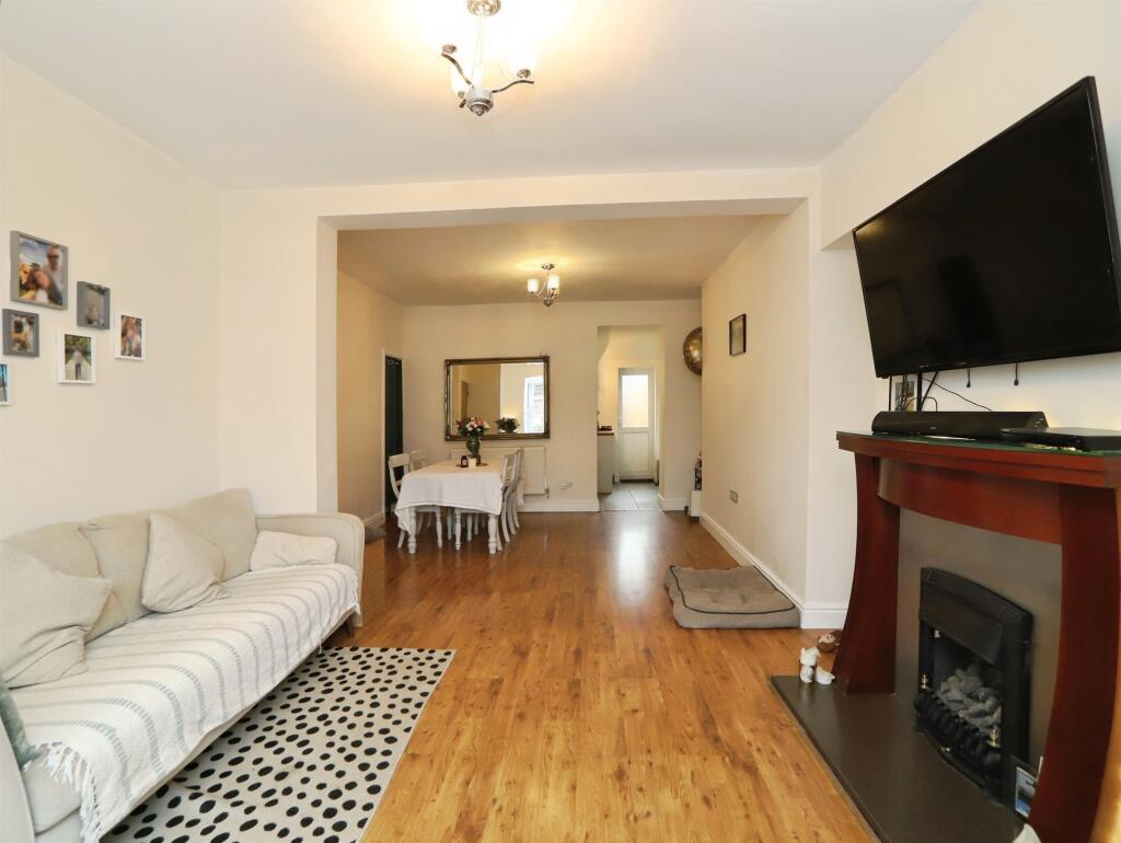 House in Cardiff - View 4