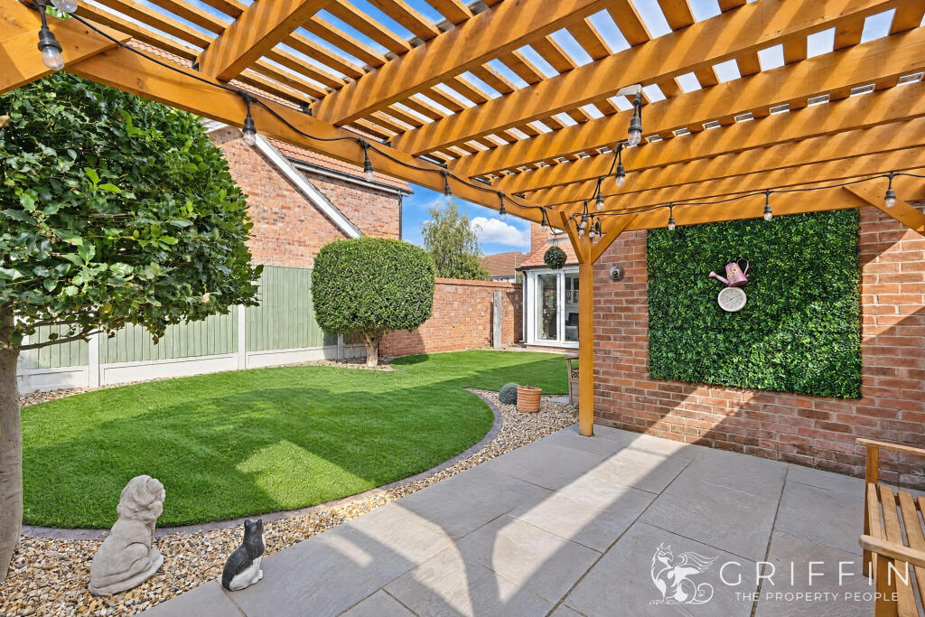 House in Romford - View 4