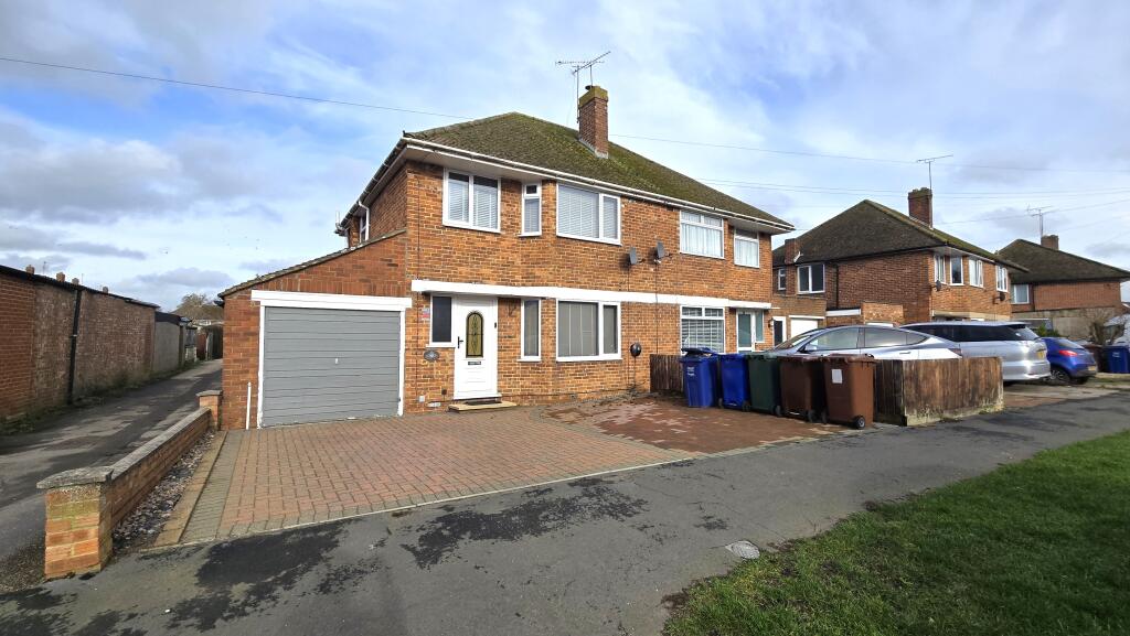 Main image of property: Grimsbury Drive OX16 Banbury