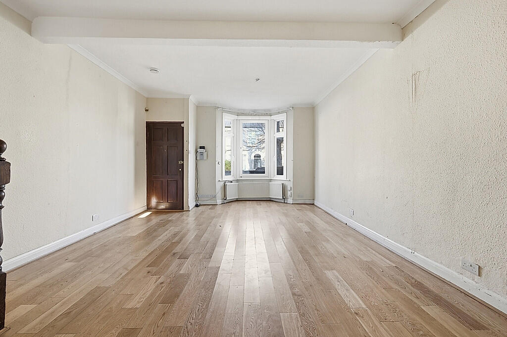 House in London - View 5