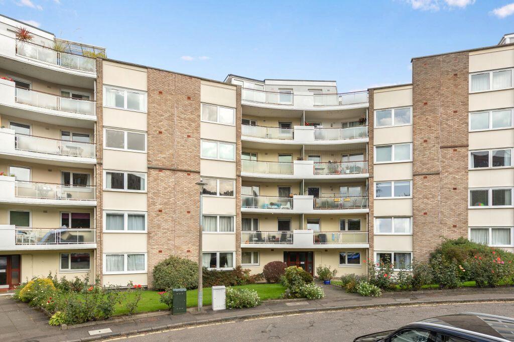 Main image of property: 4/5 Orchard Brae Avenue, Orchard Brae, Edinburgh, EH4 2HW