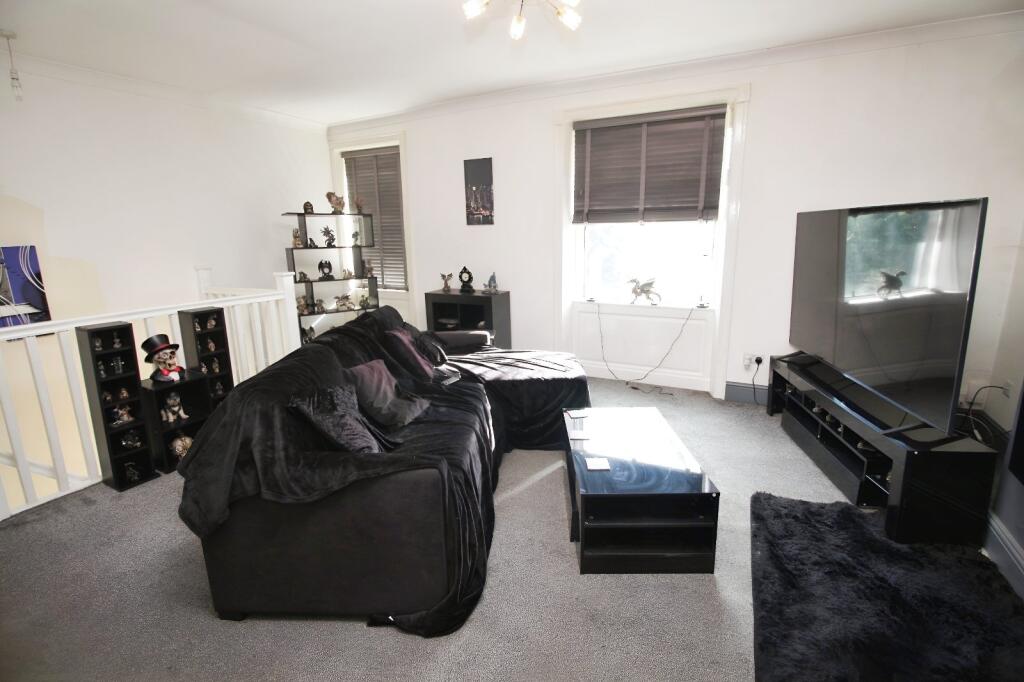 New Street, Milnsbridge, Huddersfield, West Yorkshire, HD3 photo 3