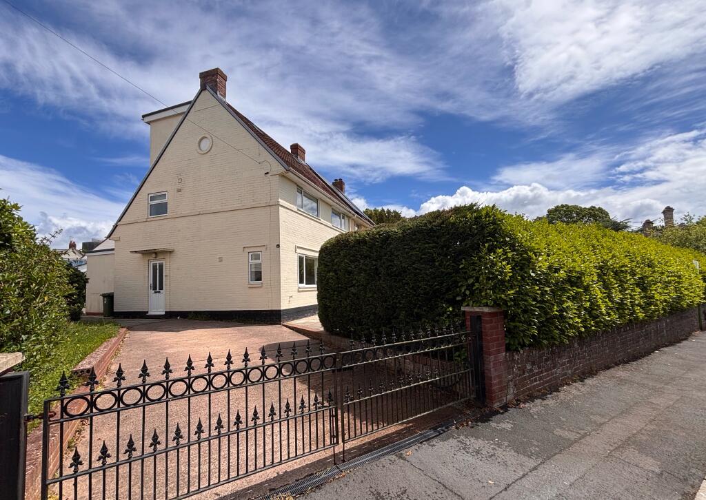 Main image of property: Topsham, Exeter