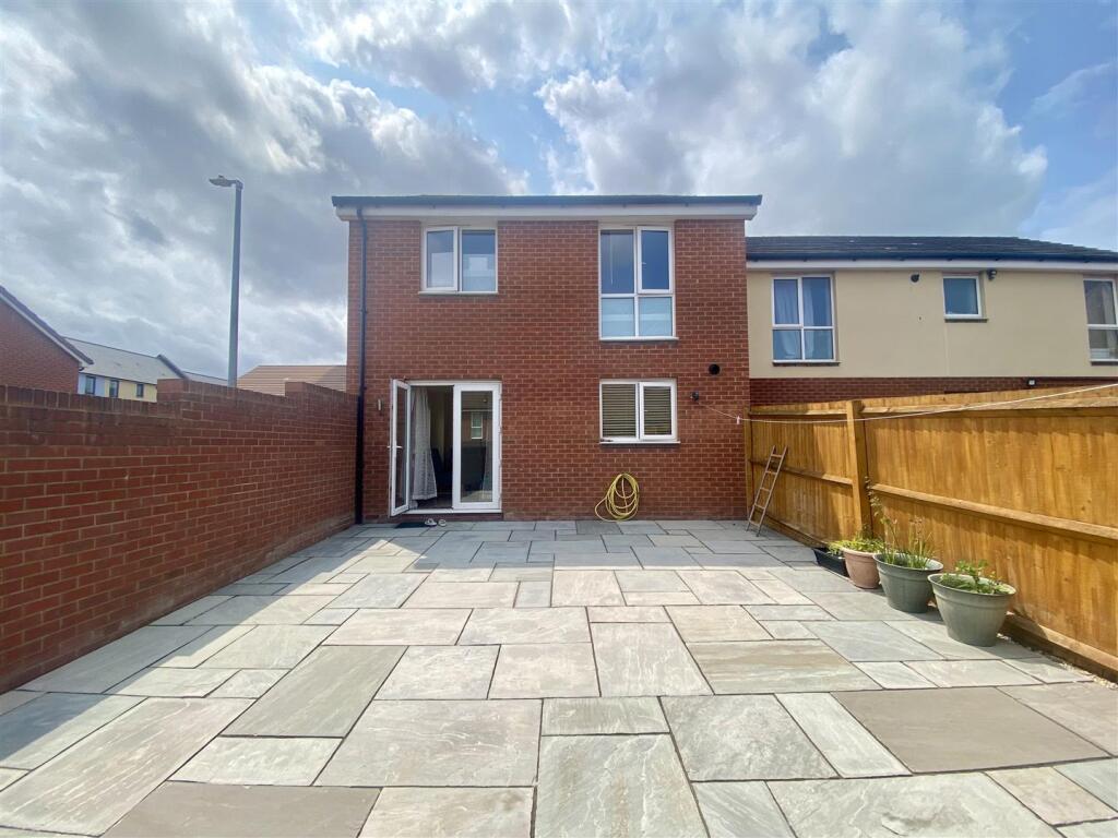 Main image of property: Whitsun Leaze, Patchway, Bristol