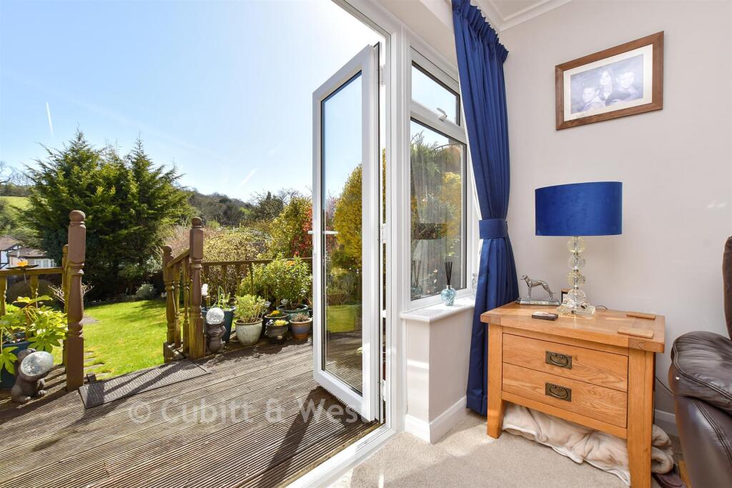 House in Tandridge, Caterham Valley - View 6