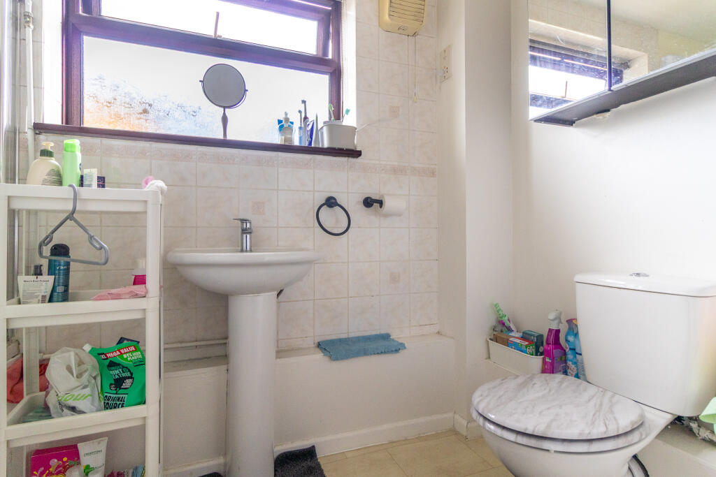 Apartment in Test Valley, Andover - More