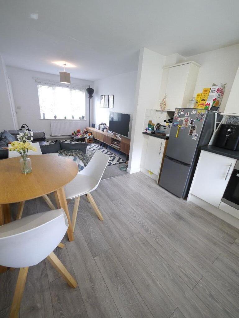 House in Newcastle upon Tyne - View 4
