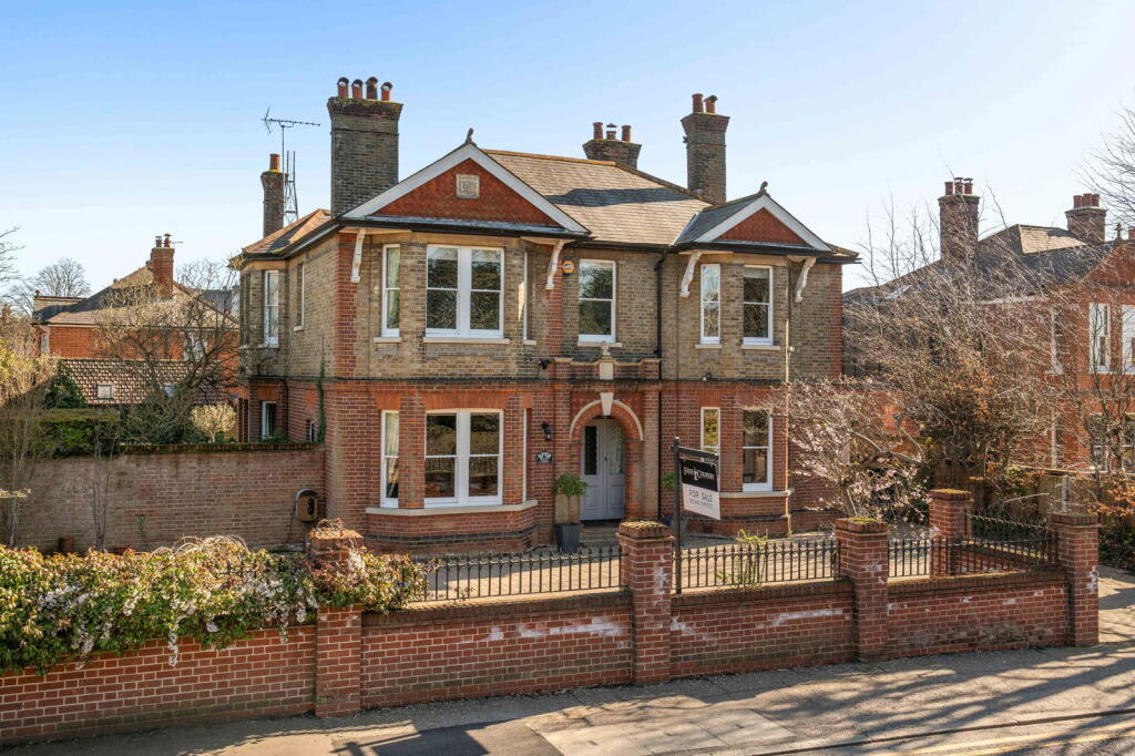 Main image of property: Springfield Road, Chelmsford CM2