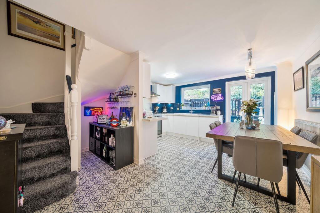 House in Rochester - View 5