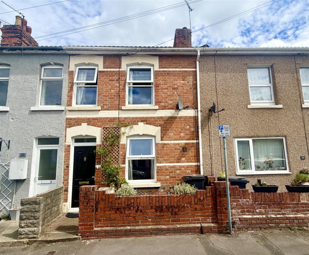 Main image of property: Clifton Street, Old Town, Swindon