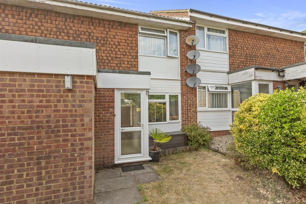 Main image of property: CLEARBROOK CLOSE, LOUDWATER (PRIVATE GARDEN & LONG LEASE)