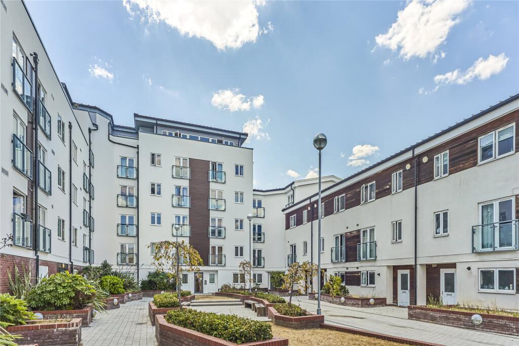 Main image of property: Stane Grove, London, SW9