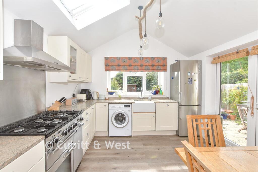 House in Mid Sussex, Lindfield - View 5