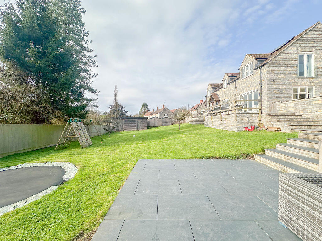 Additional image 47 of Pilton