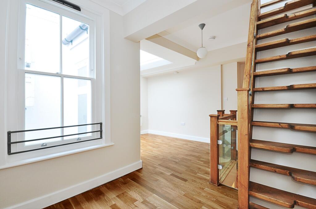Apartment in London, Brompton - View 4