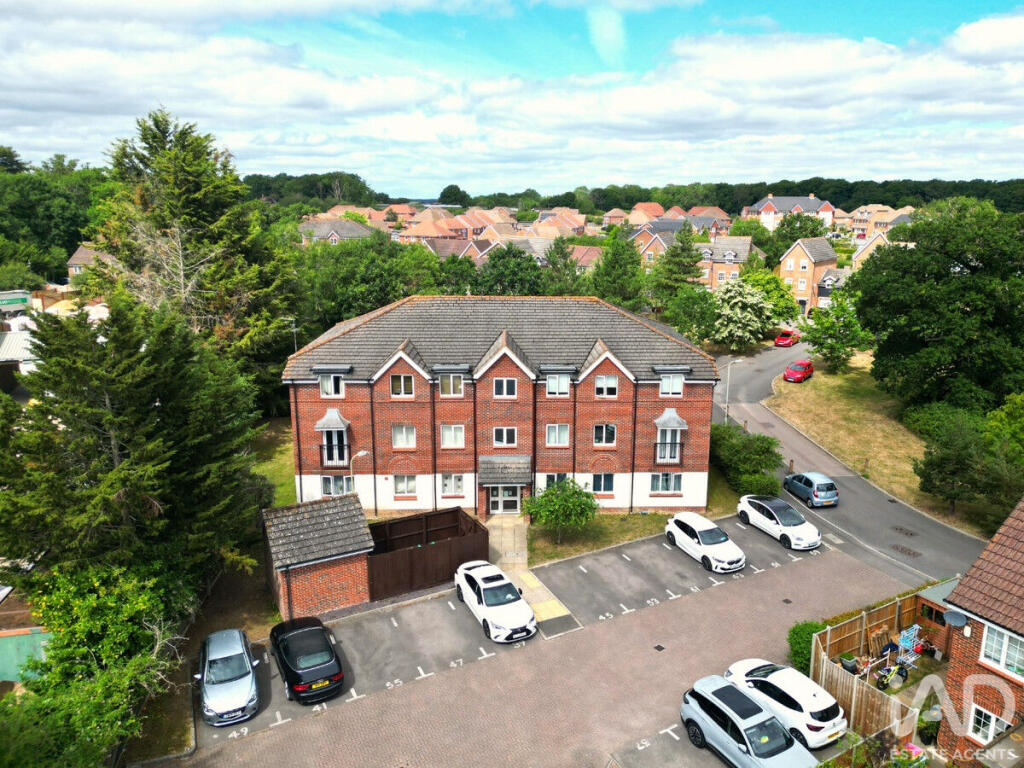 Main image of property: Benham Drive, Reading, RG7