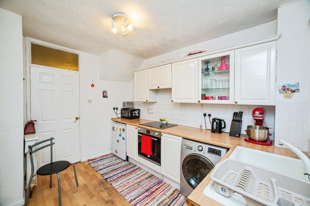 Norfolk Road, Barnsley, S72 photo 4