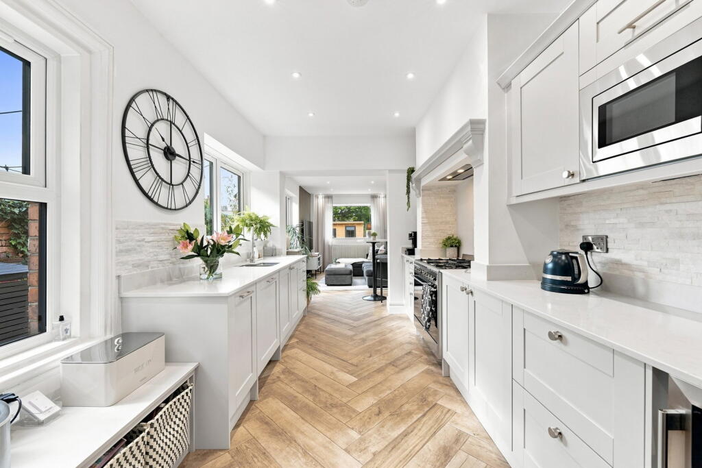 House in Sandbach, Cheshire East - View 5
