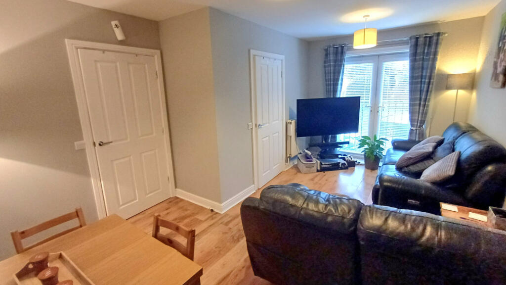 Apartment in Bury, Greater Manchester - View 2