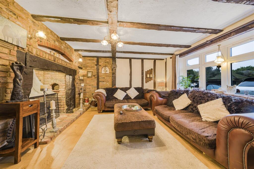 House in St Albans, St Stephen - View 2