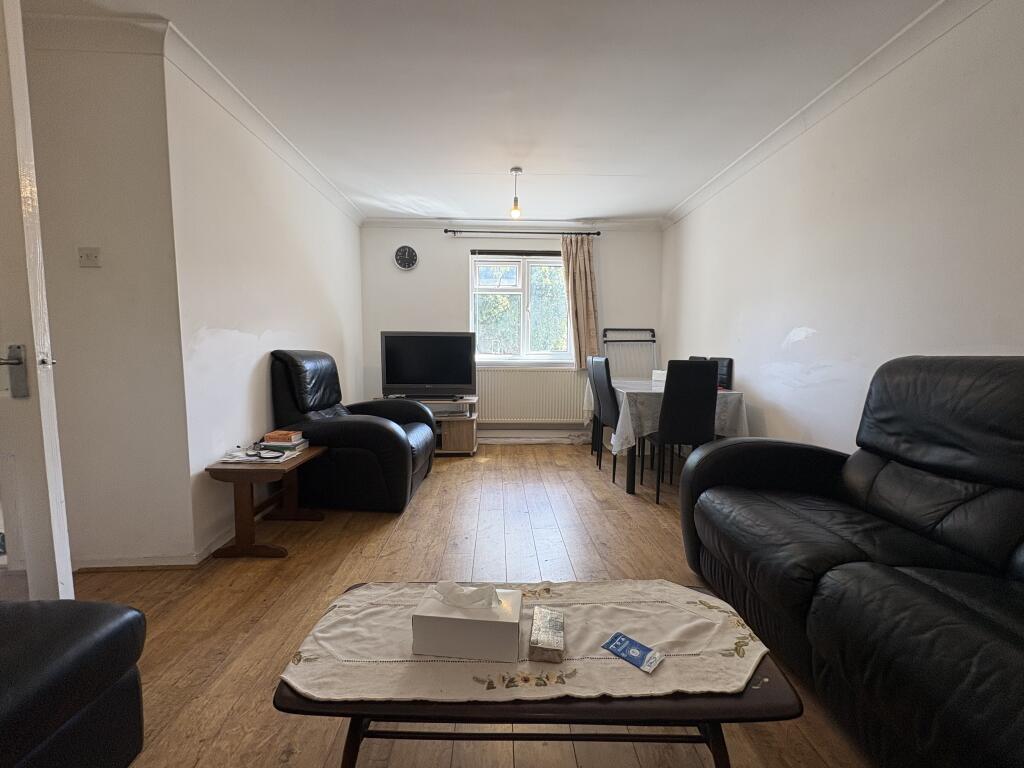 Axiom Avenue, Peterborough, PE3 photo 3