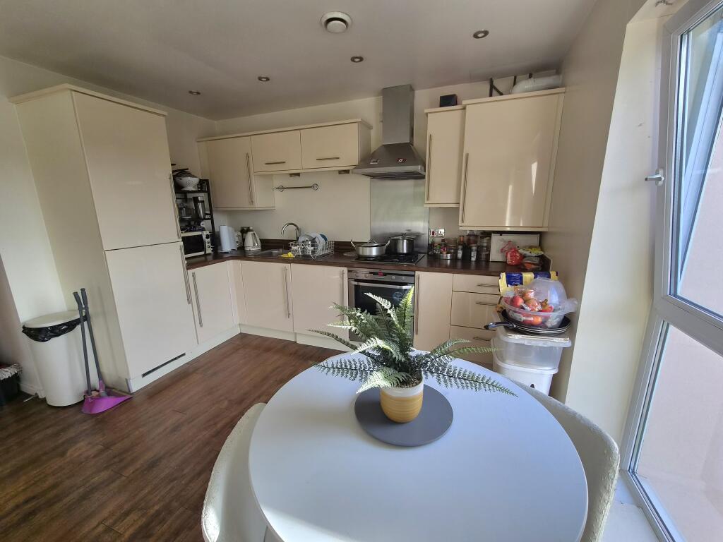 Apartment in Manchester - View 4