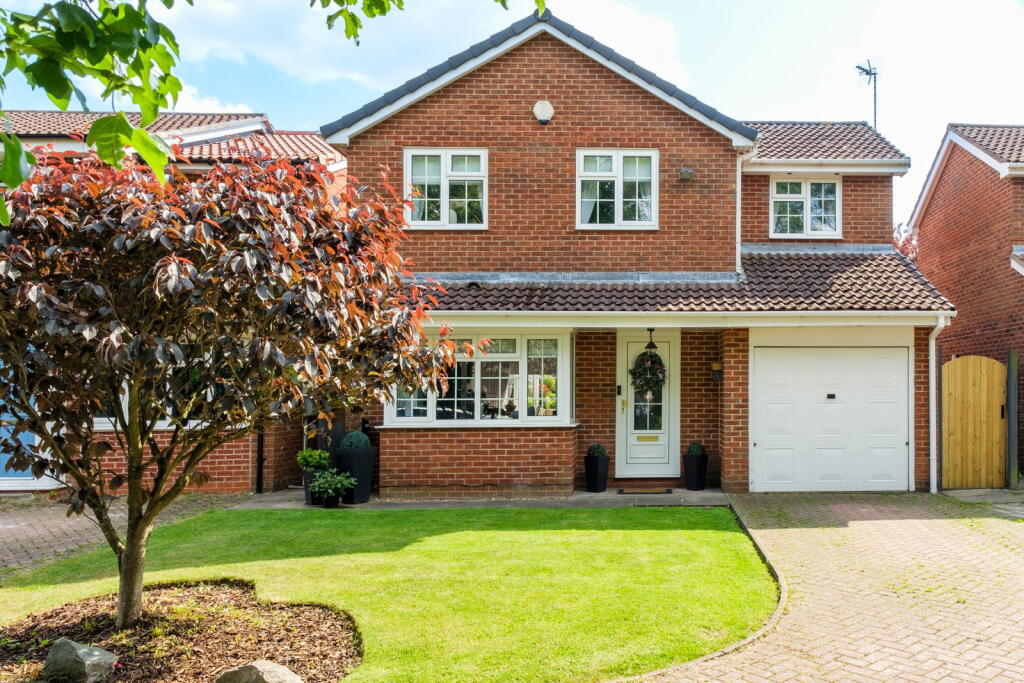 Main image of property: Lapwing Close, Leicester