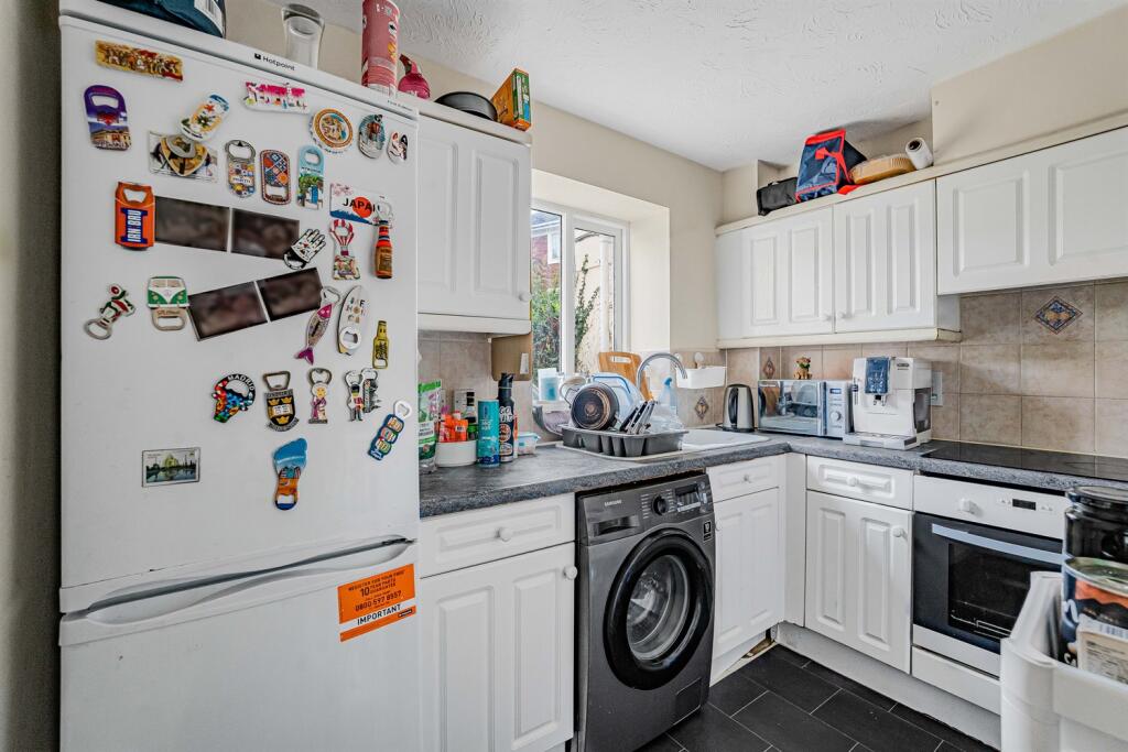 Apartment in Reading - More
