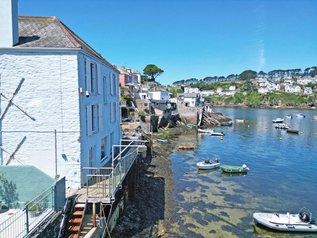 House in Polruan, Lanteglos - View 3