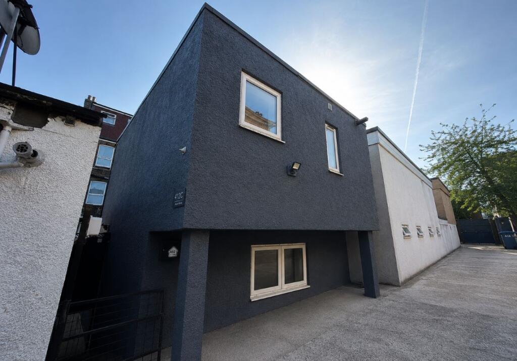 Main image of property: 412C West Green Road, Tottenham, London, N15 3PU
