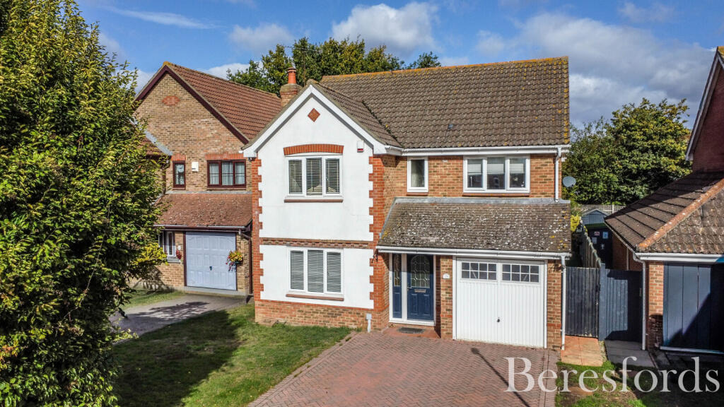 4-bed detached on Pavitt Meadow, Galleywood, CM2, £625,000