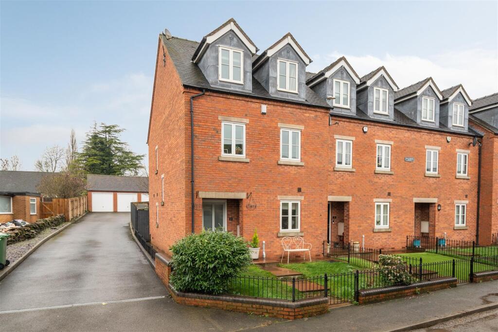 Main image of property: Malthouse Mews, Inns Lane, South Wingfield, DE55 7LW