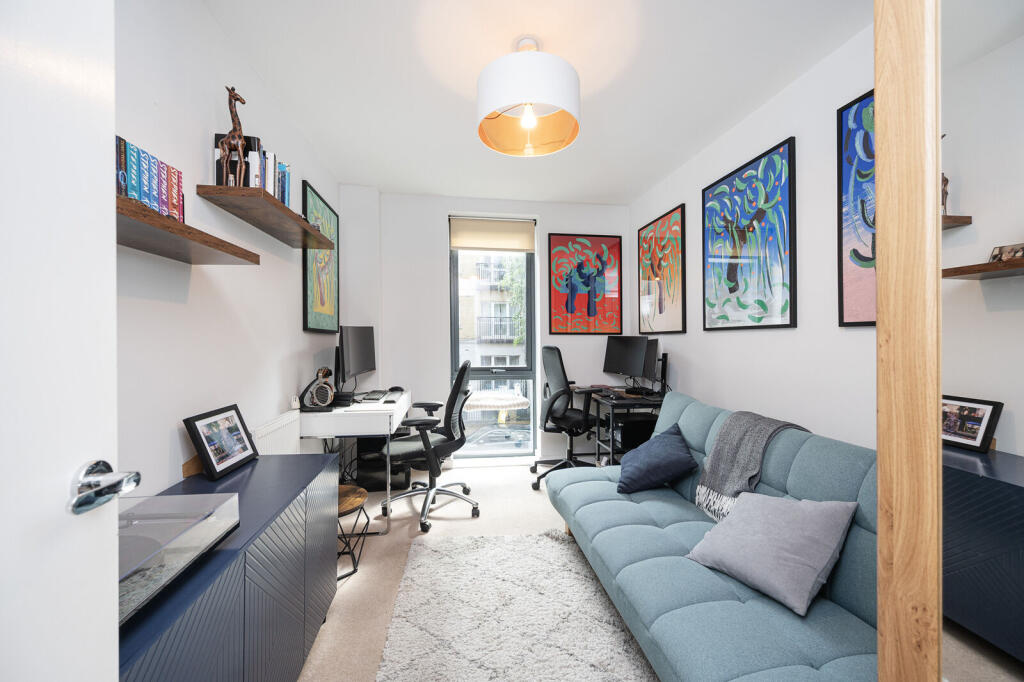 Apartment in London - View 5