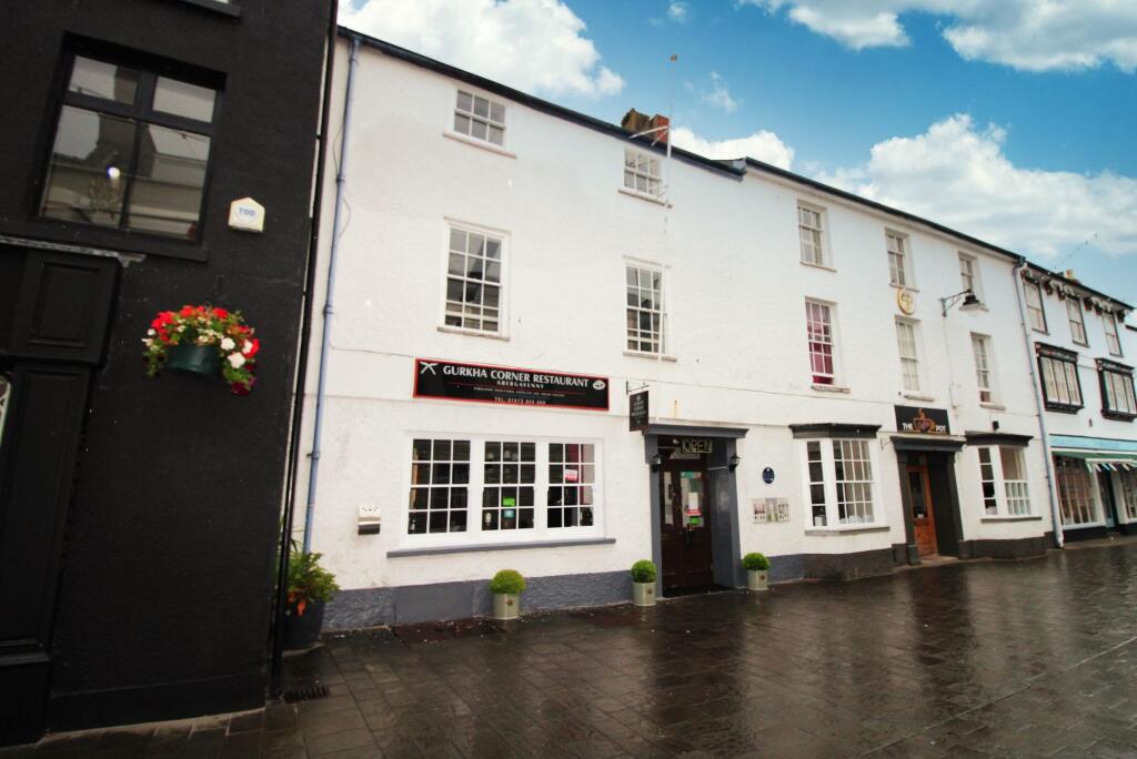 Main image of property: Nevill Street, Abergavenny, NP7
