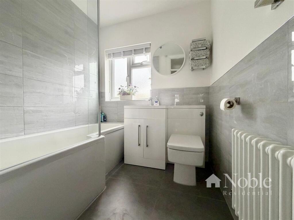House in London, Hornchurch - View 4
