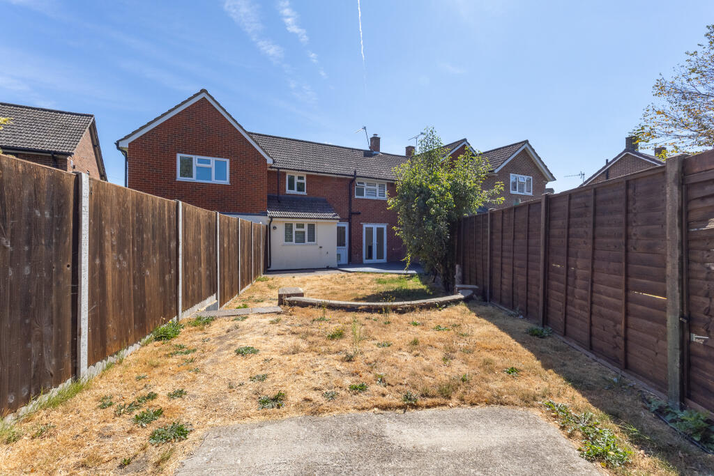 House in Guildford - More