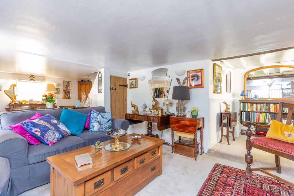 House in East Stour, Woodville, Stour Provost - More