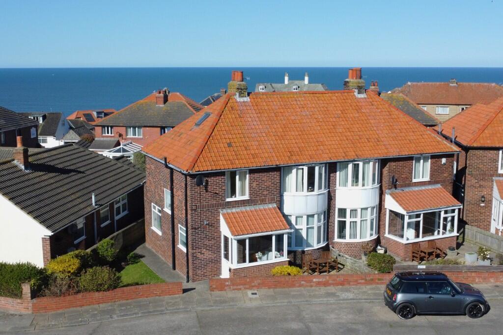Main image of property: 1 Dunsley Crescent, Whitby, North Yorkshire, YO21 3JH